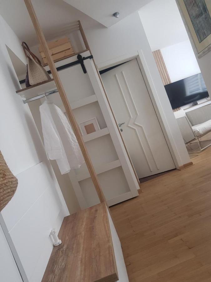 Centar Ns Appartement Novi Sad Buitenkant foto