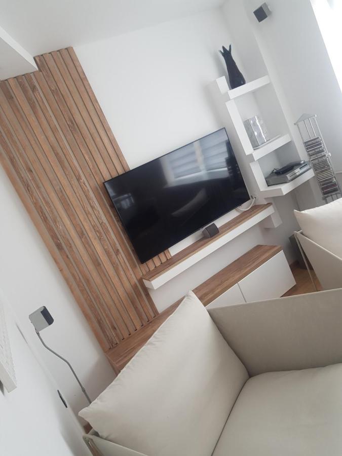 Centar Ns Appartement Novi Sad Buitenkant foto